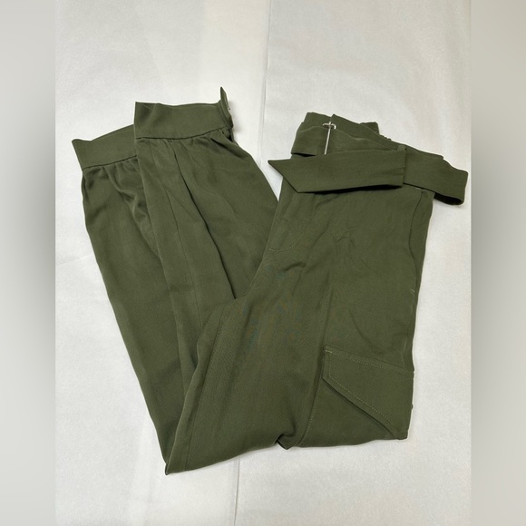 Zara Pants - ZARA  Pocket Cargo  Pants🪻